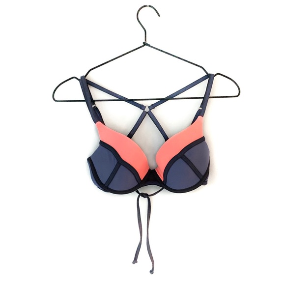 Maaji Reversible Color Block Underwire Bikini Top - Picture 4 of 15